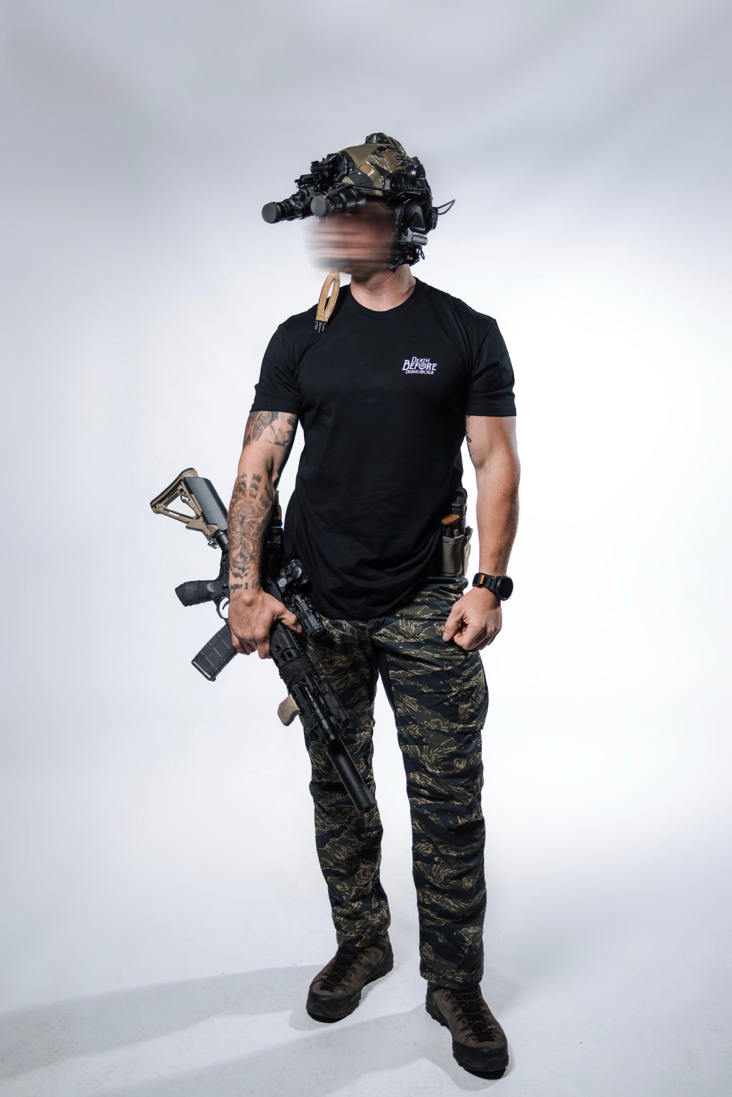 'DBD' Midweight T-Shirt