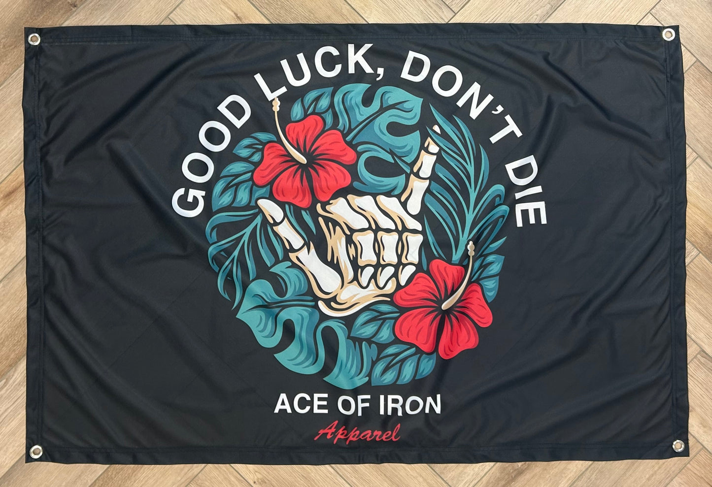 ‘Good Luck’ Wall Flag